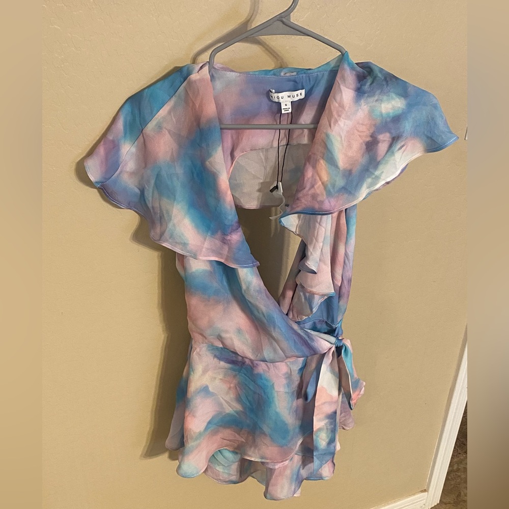 BNWT, tie dye romper, cute wrap front and open back